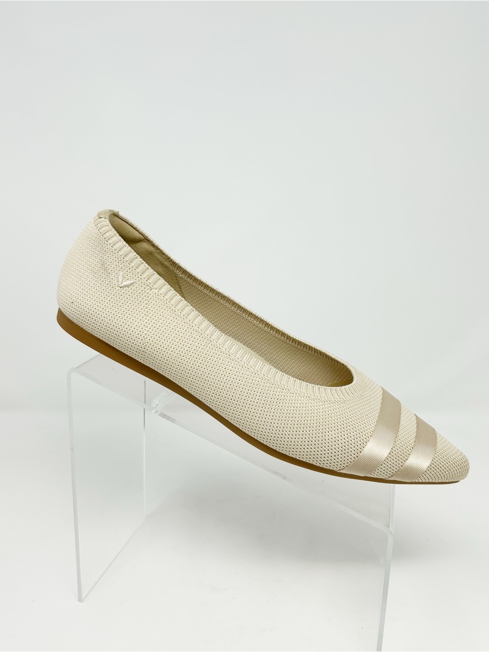 VIVAIA Aria Pointed Toe Knit Ballet Flats Beige Satin Stripes Womens Size 42